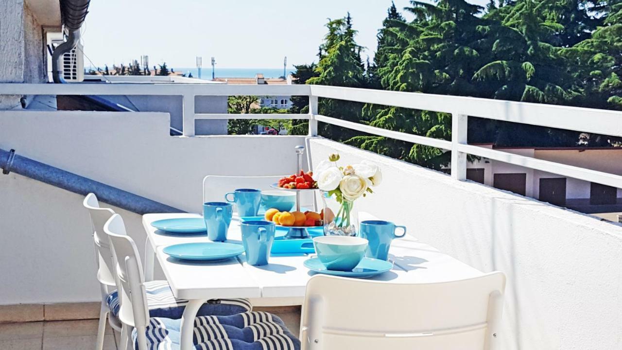 Deep Blue Apartment بوريتش المظهر الخارجي الصورة